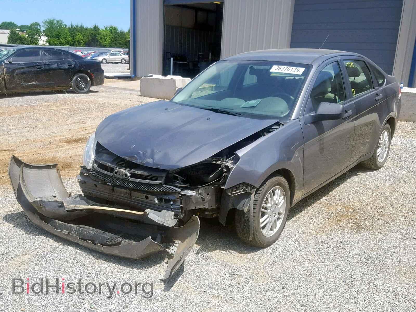 2011 FORD FOCUS SE - VIN: 1FAHP3FN8BW141780 - Фото 2