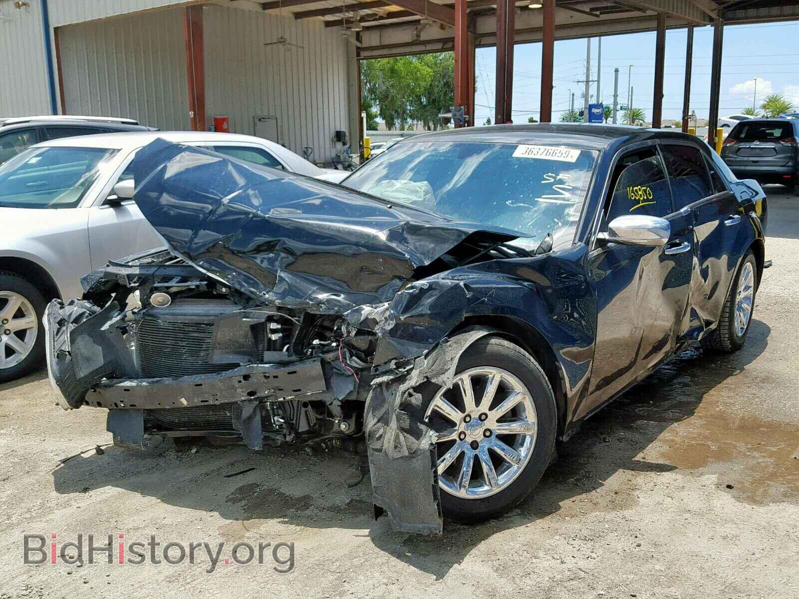 2012 CHRYSLER 300 - VIN: 2C3CCACG3CH266197 - Фото 2