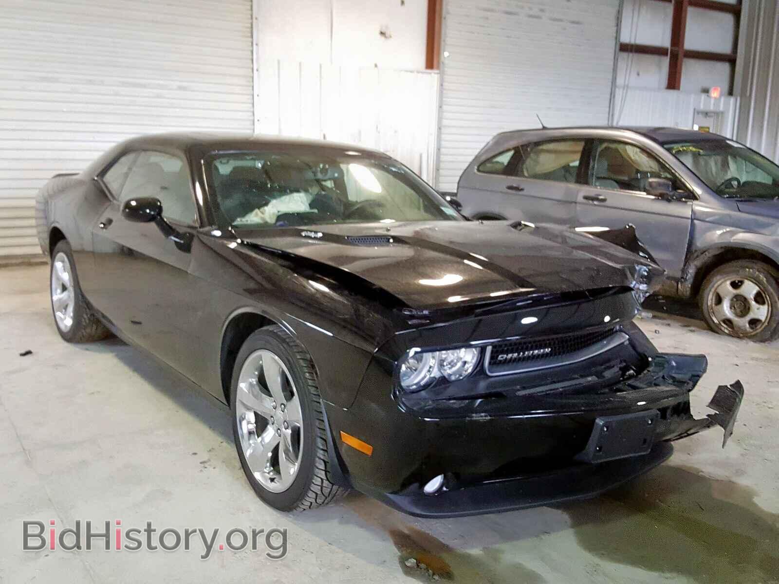 Photo 2B3CJ5DTXBH569885 - DODGE CHALLENGER 2011