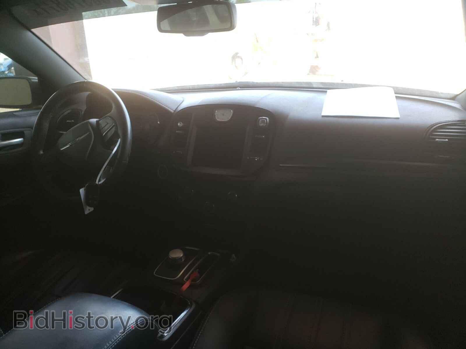 2015 CHRYSLER 300 - VIN: 2C3CCABG1FH735972 - Фото 9