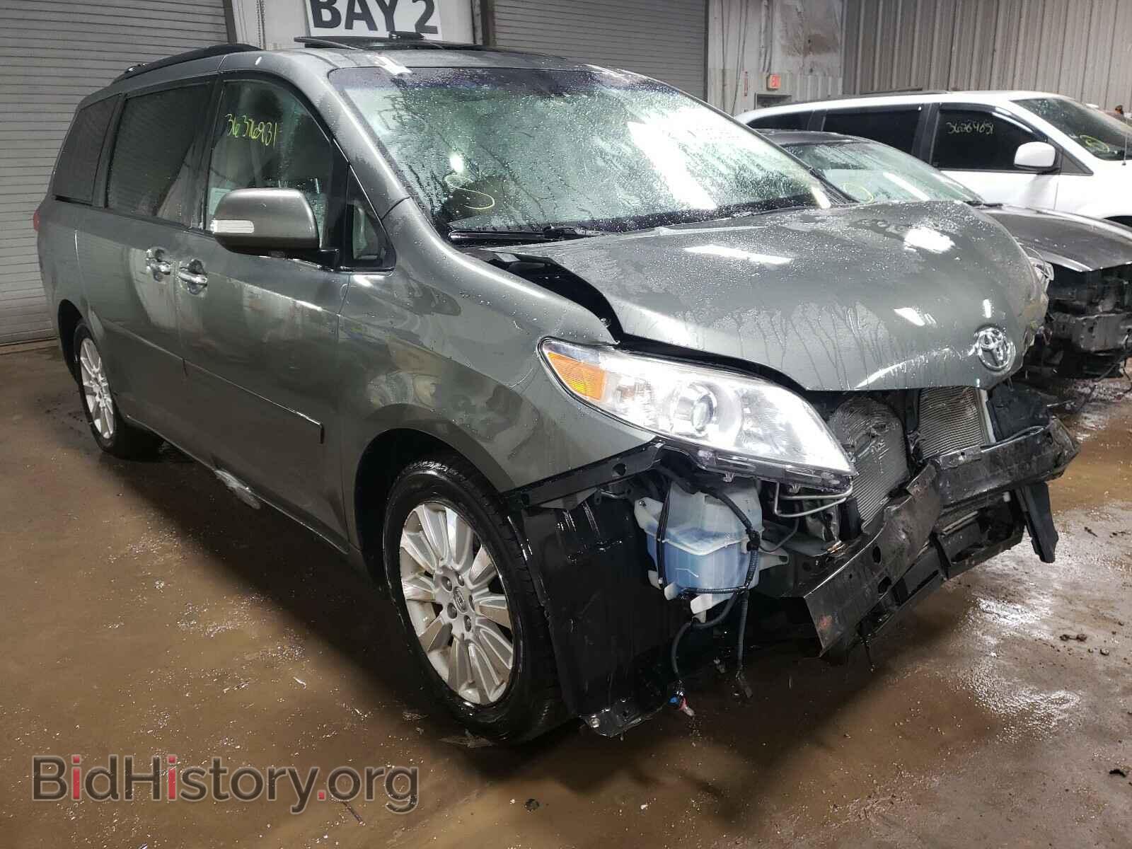 Photo 5TDDK3DC6ES090521 - TOYOTA SIENNA 2014