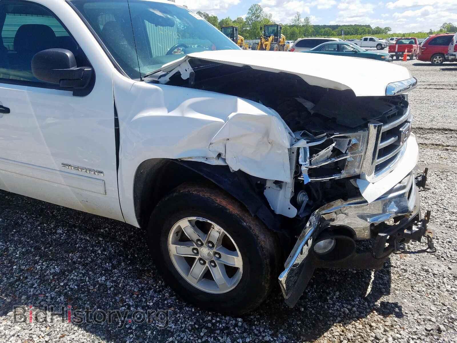 2013 GMC SIERRA - VIN: 1GTR2VE79DZ178155 - Фото 8