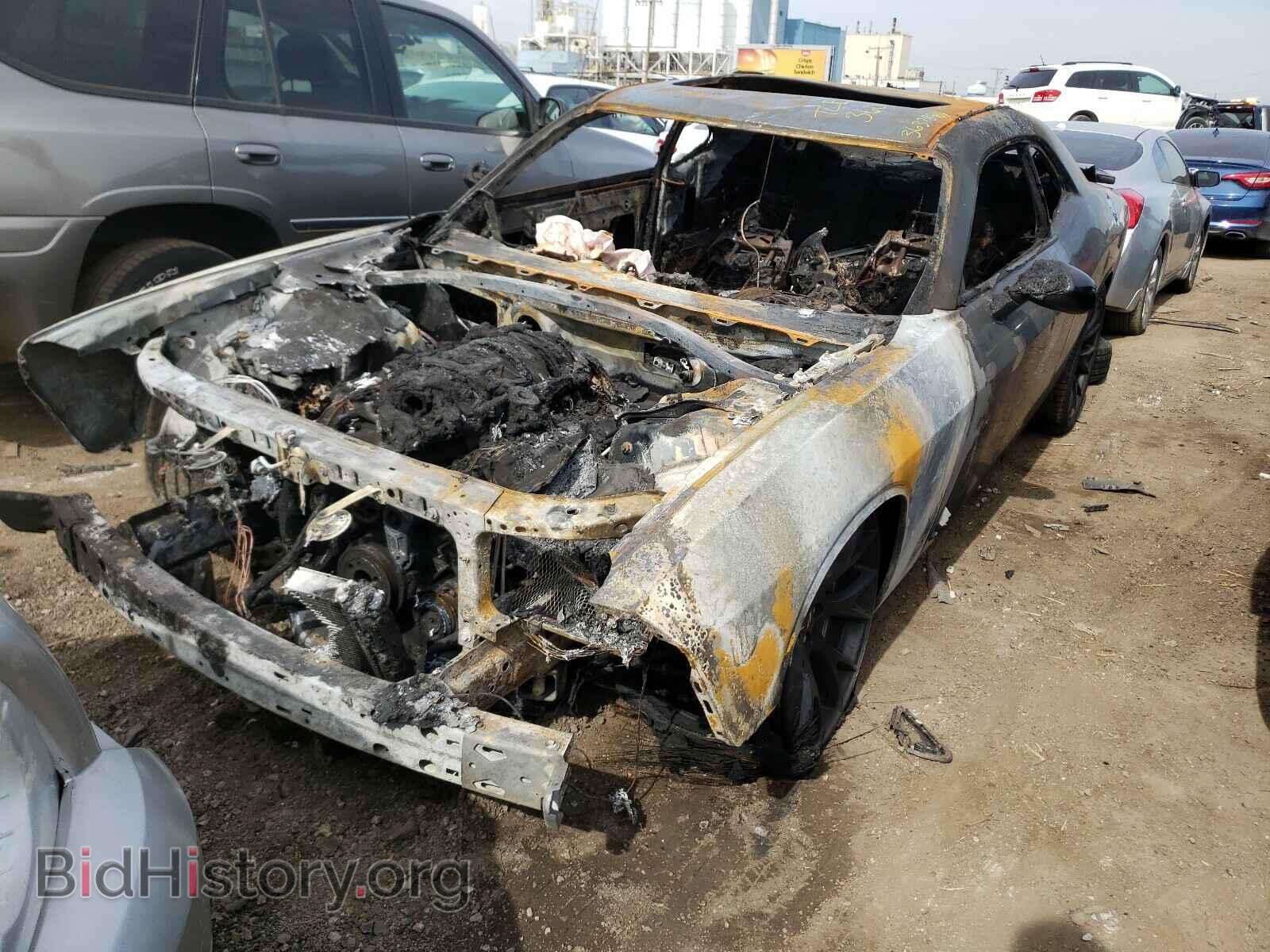 2018 DODGE CHALLENGER - VIN: 2C3CDZFJXJH316058 - Фото 2