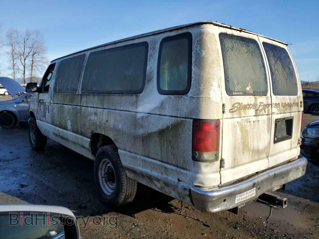 2006 FORD ECONOLINE - VIN: 1FBSS31L96DB32452 - Фото 2