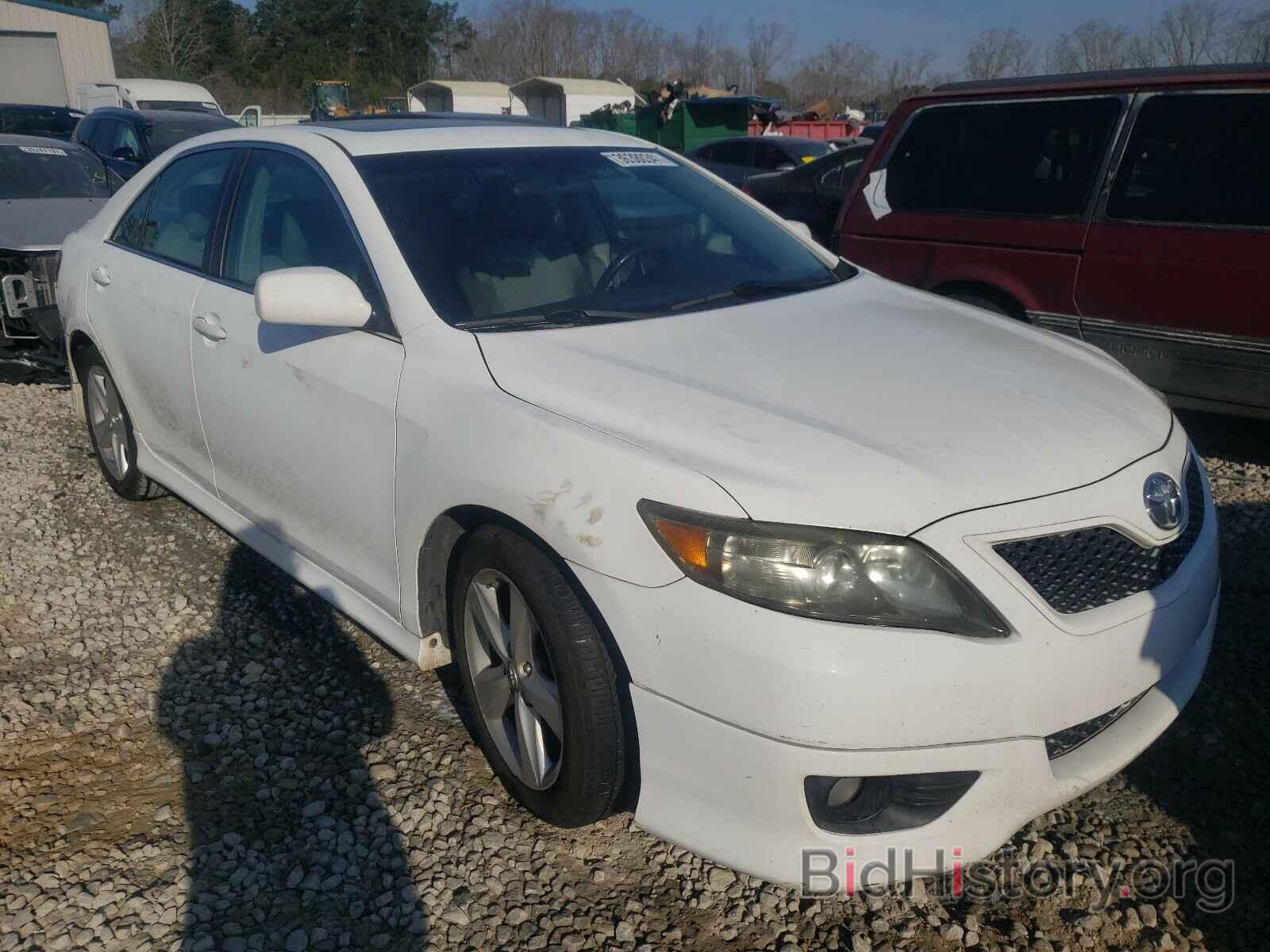 Photo 4T1BF3EK3BU659684 - TOYOTA CAMRY 2011