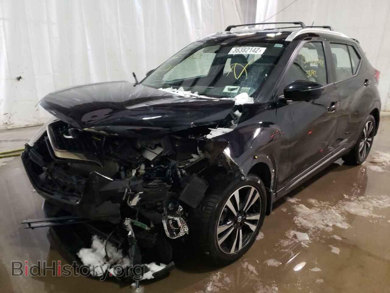 2019 NISSAN KICKS - VIN: 3N1CP5CU3KL505575 - Фото 2