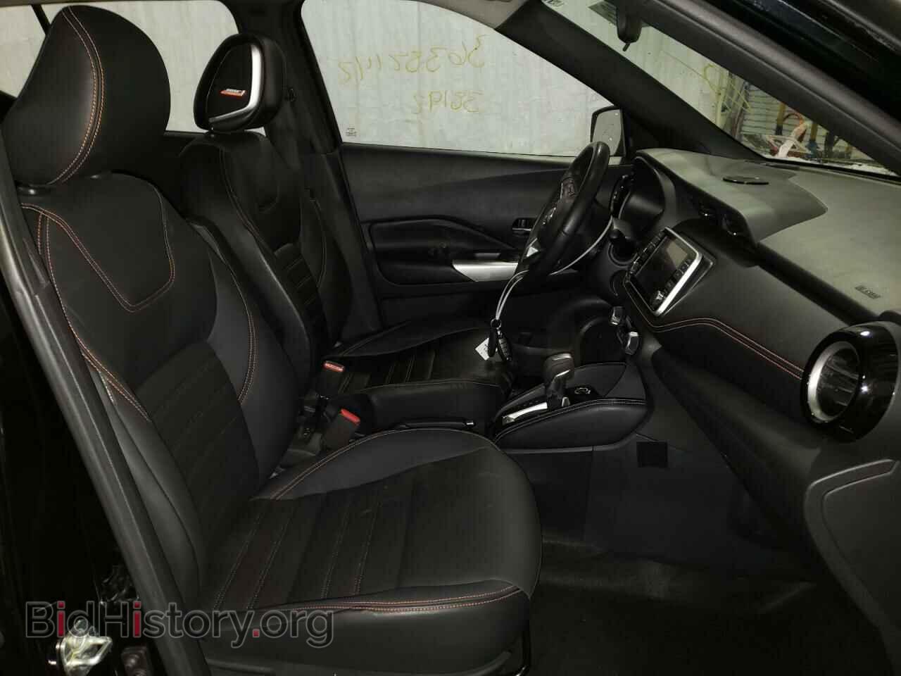 2019 NISSAN KICKS - VIN: 3N1CP5CU3KL505575 - Фото 5