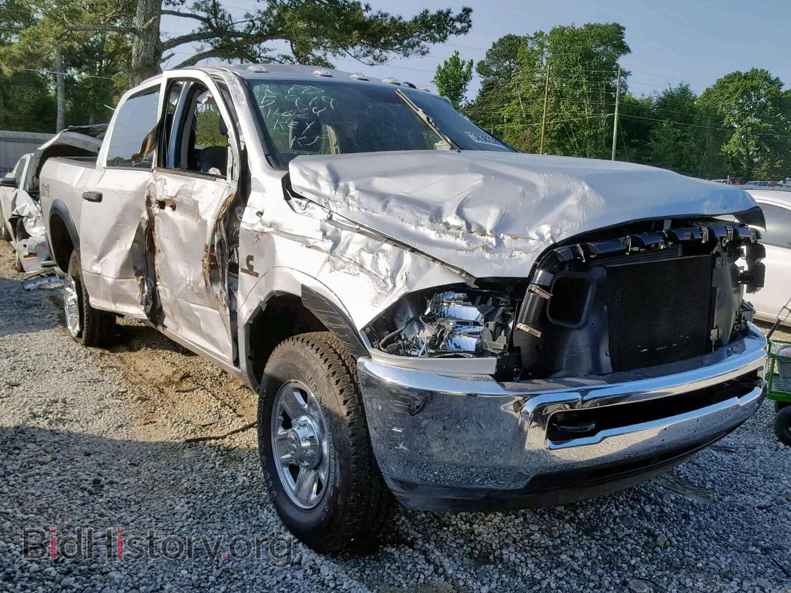 Photo 3C6UR5CL5JG359911 - RAM 2500 ST 2018