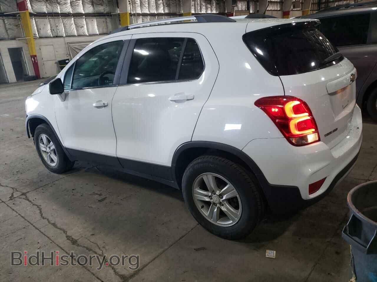 2017 CHEVROLET TRAX - VIN: 3GNCJPSB5HL167526 - Фото 2