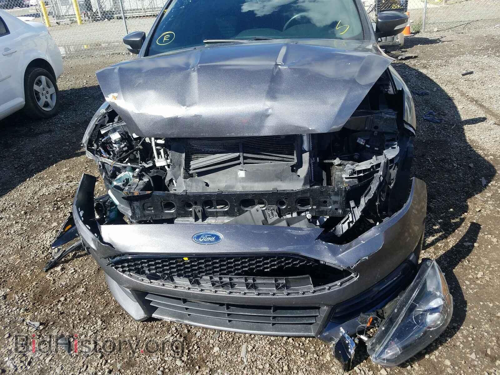 2016 FORD FOCUS - VIN: 1FADP3L96GL351566 - Фото 9