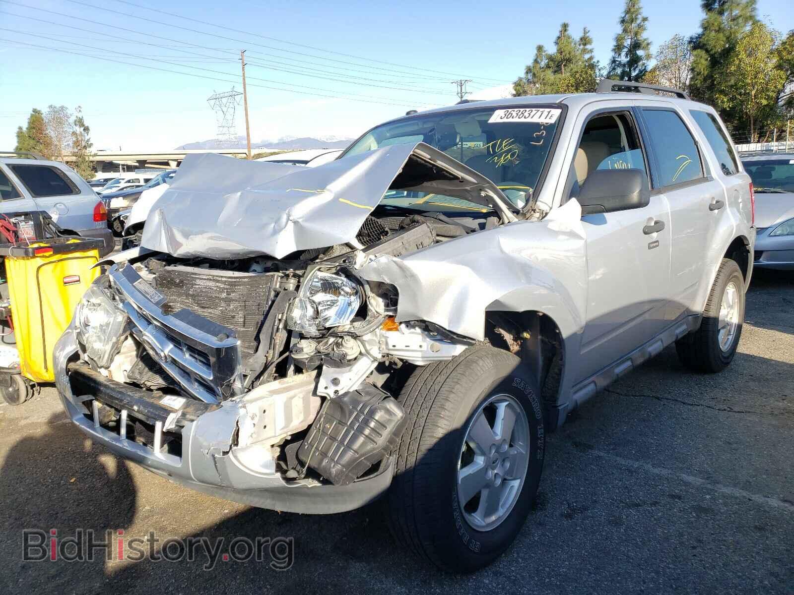 2011 FORD ESCAPE - VIN: 1FMCU0D75BKB65389 - Фото 2