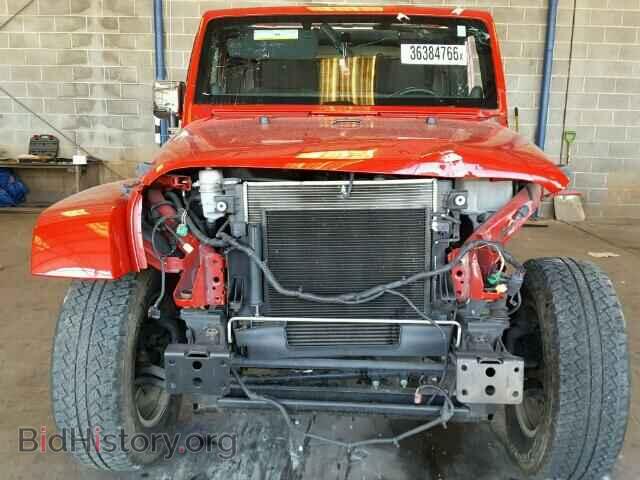 2011 JEEP WRANGLER - VIN: 1J4AA5D12BL572104 - Фото 9