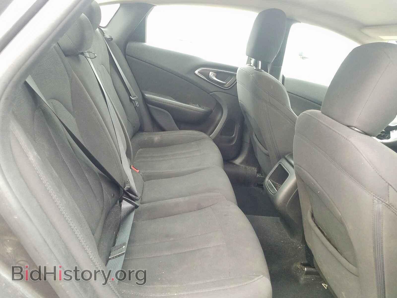 2015 CHRYSLER 200 - VIN: 1C3CCCAB7FN661143 - Фото 6