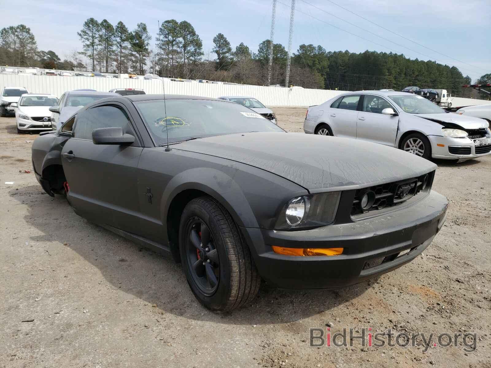 Photo 1ZVFT80N975275467 - FORD MUSTANG 2007