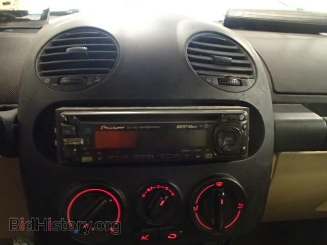 2000 VOLKSWAGEN BEETLE - VIN: 3VWCA21C6YM438171 - Фото 9