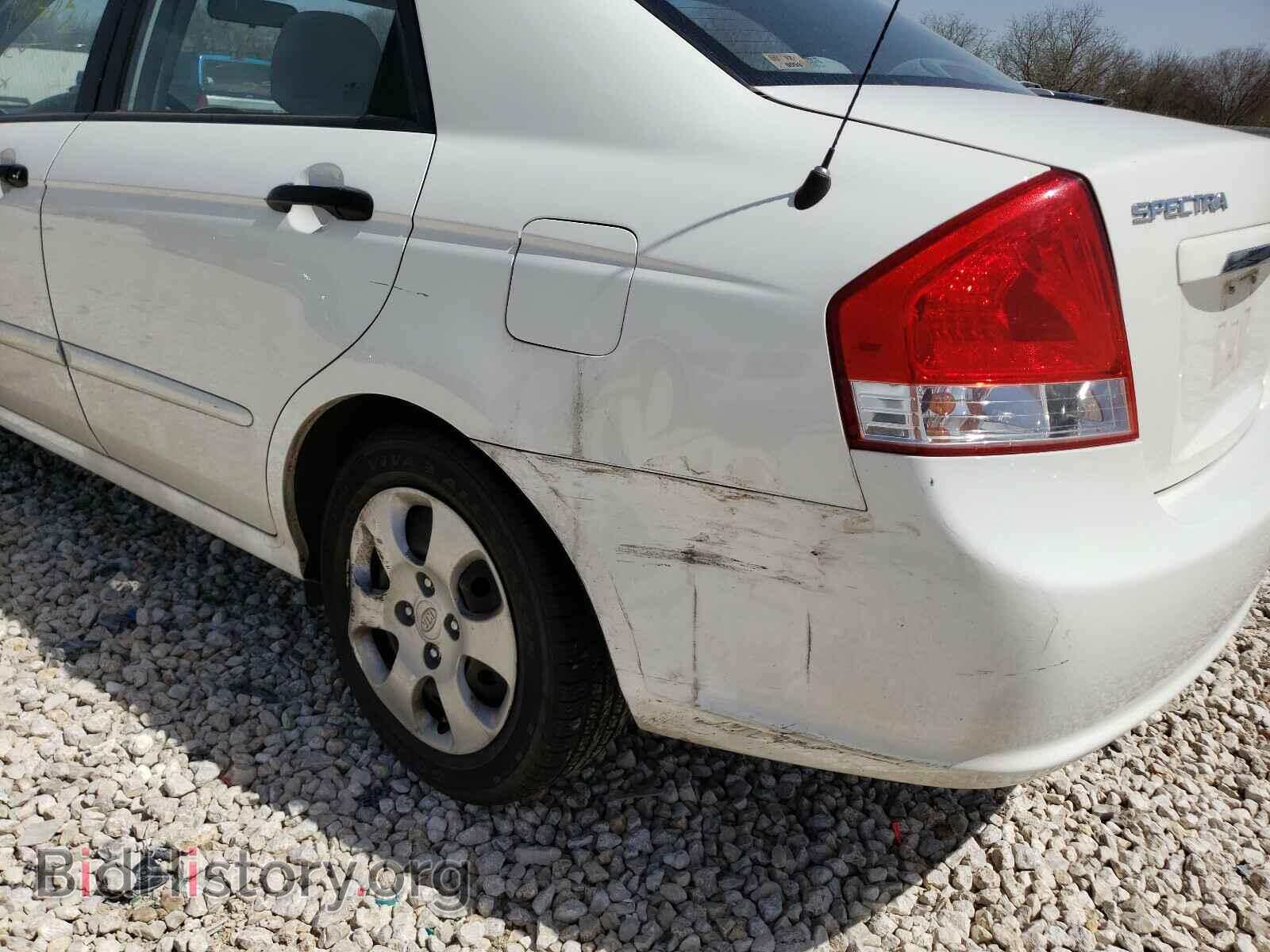 2009 KIA SPECTRA - VIN: KNAFE221095654507 - Фото 9