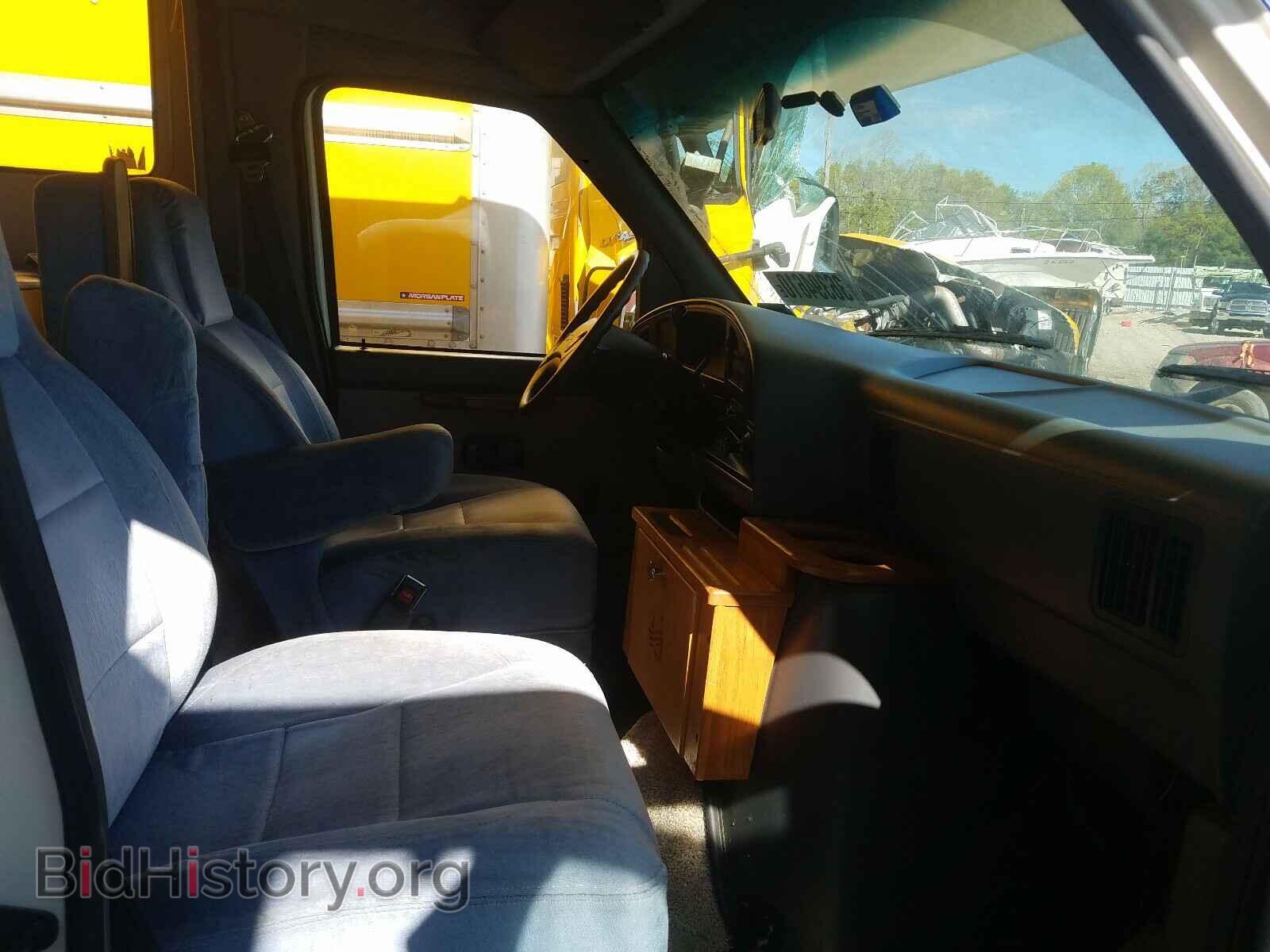 1993 FORD ECONOLINE - VIN: 1FDKE30G7PHA90232 - Photo 5
