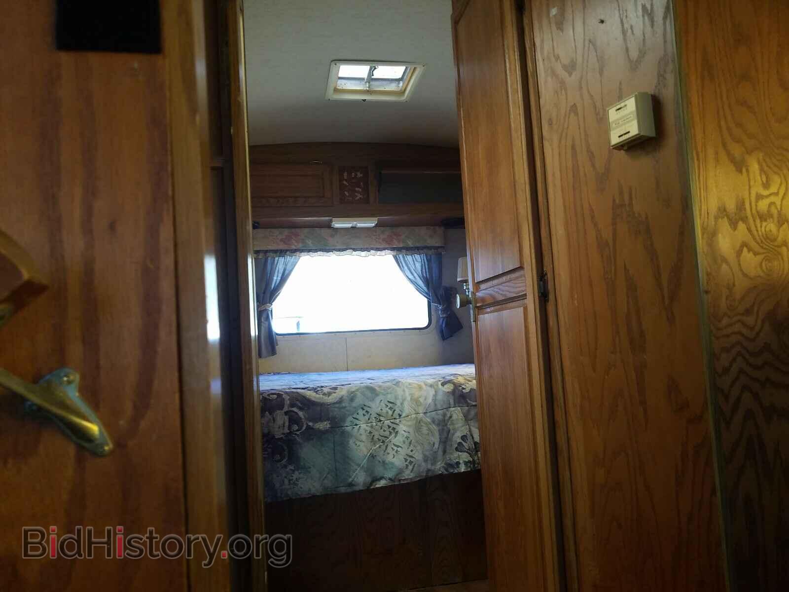 1993 FORD ECONOLINE - VIN: 1FDKE30G7PHA90232 - Photo 9