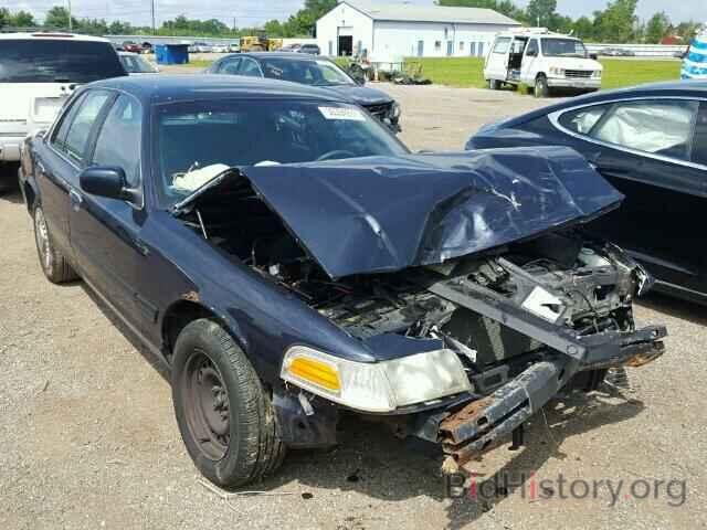 Photo 2FAFP73W9YX128920 - FORD CROWN VIC 2000