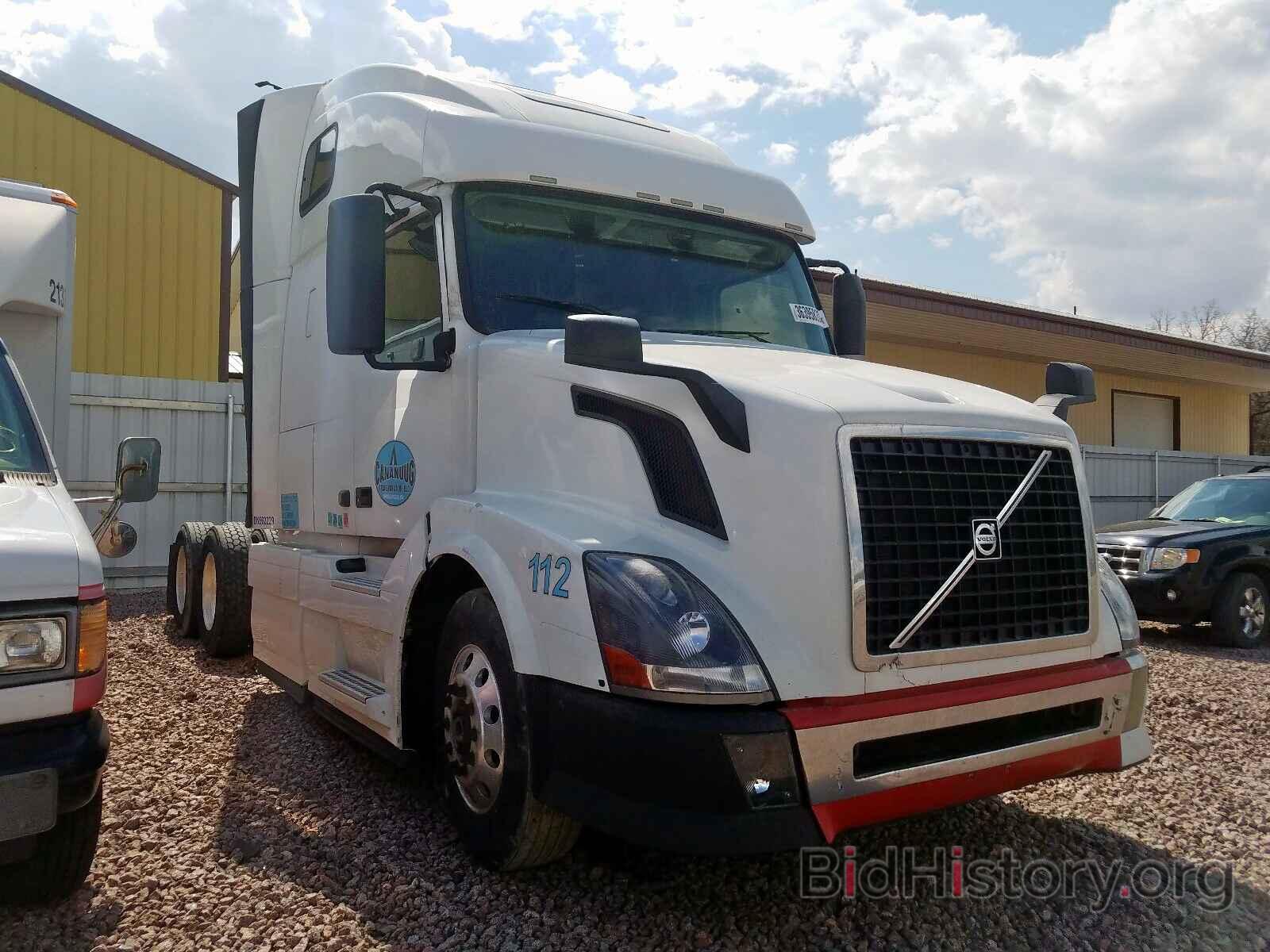 Photo 4V4NC9TG2DN562229 - VOLVO VN 2013