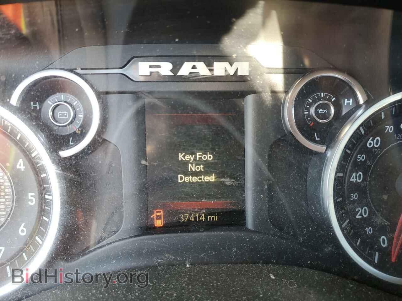 2019 RAM 1500 - VIN: 1C6SRFBT6KN822355 - Фото 9