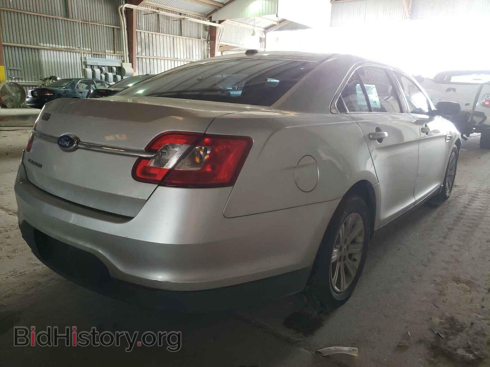 2011 FORD TAURUS - VIN: 1FAHP2DW1BG179433 - Фото 4