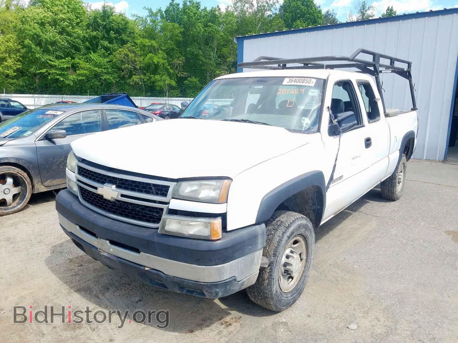 2006 CHEVROLET SILVERADO - VIN: 1GCHC29U36E287289 - Фото 2