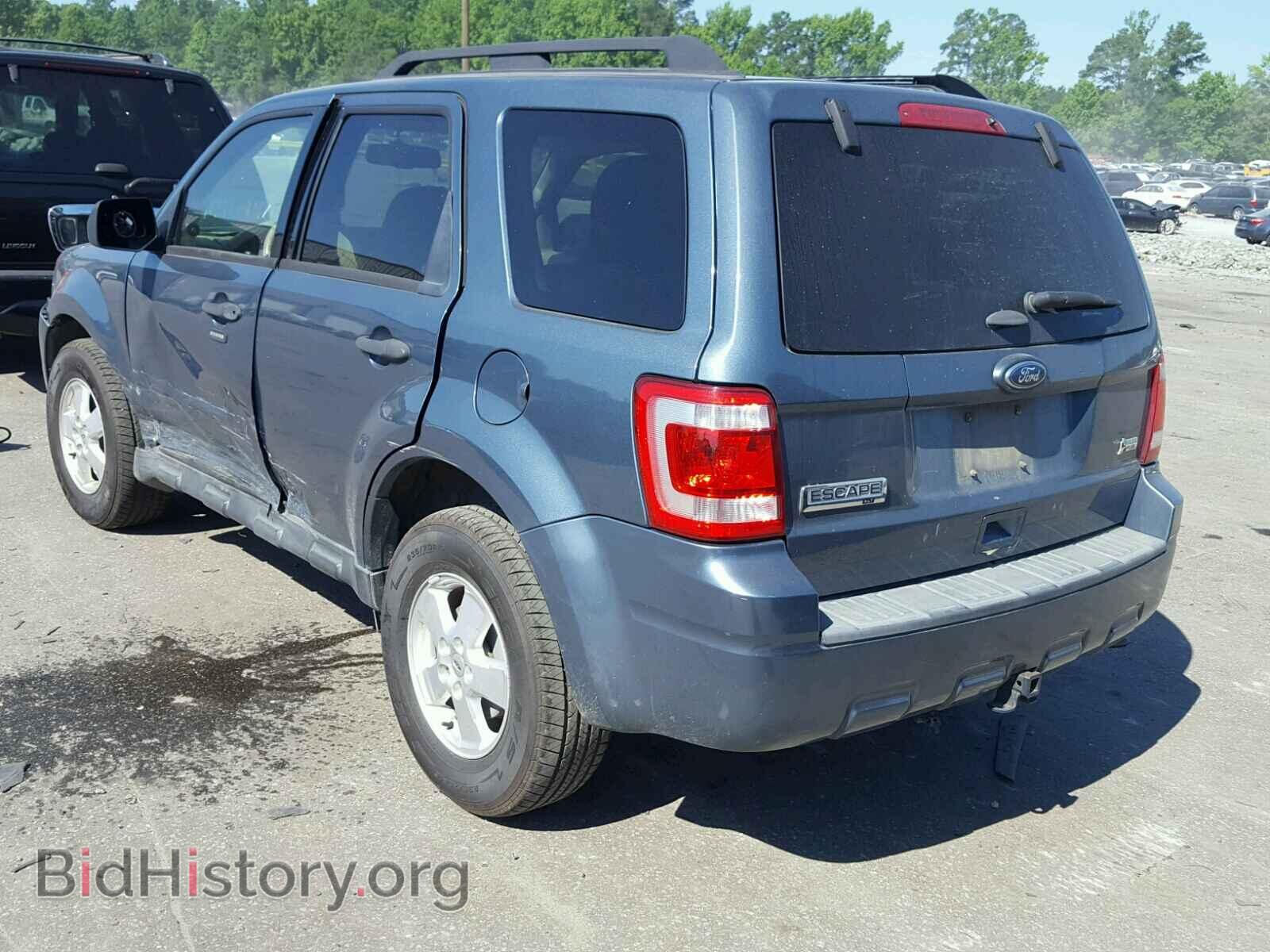2011 FORD ESCAPE - VIN: 1FMCU0DG6BKB04245 - Фото 3