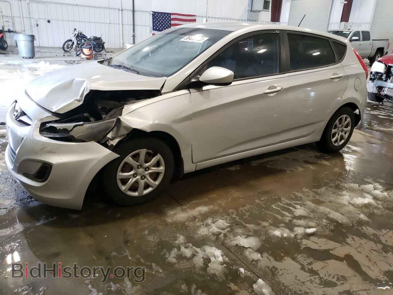 Photo KMHCT5AE0DU106874 - HYUNDAI ACCENT 2013