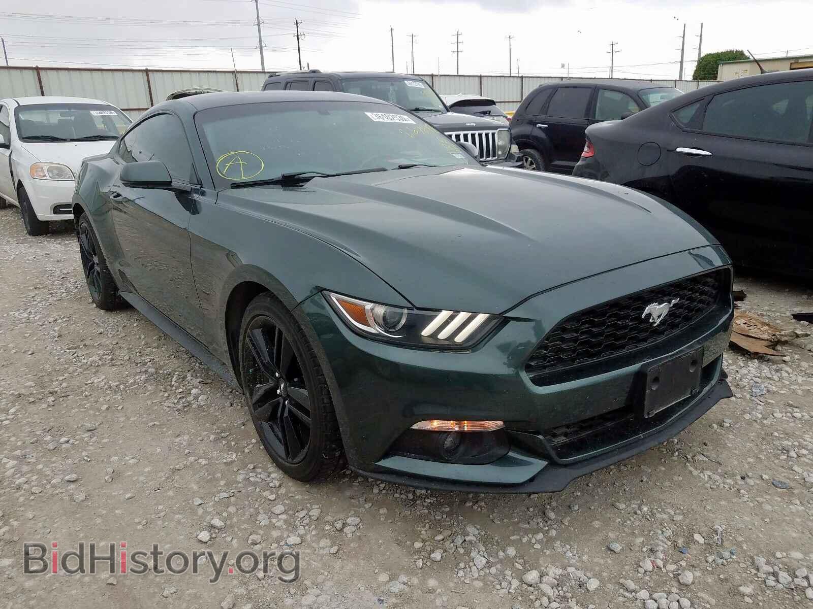 Photo 1FA6P8TH2G5267648 - FORD MUSTANG 2016