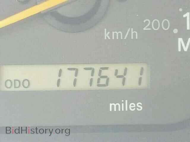 2001 MITSUBISHI GALANT - VIN: 4A3AA46G31E042144 - Фото 8