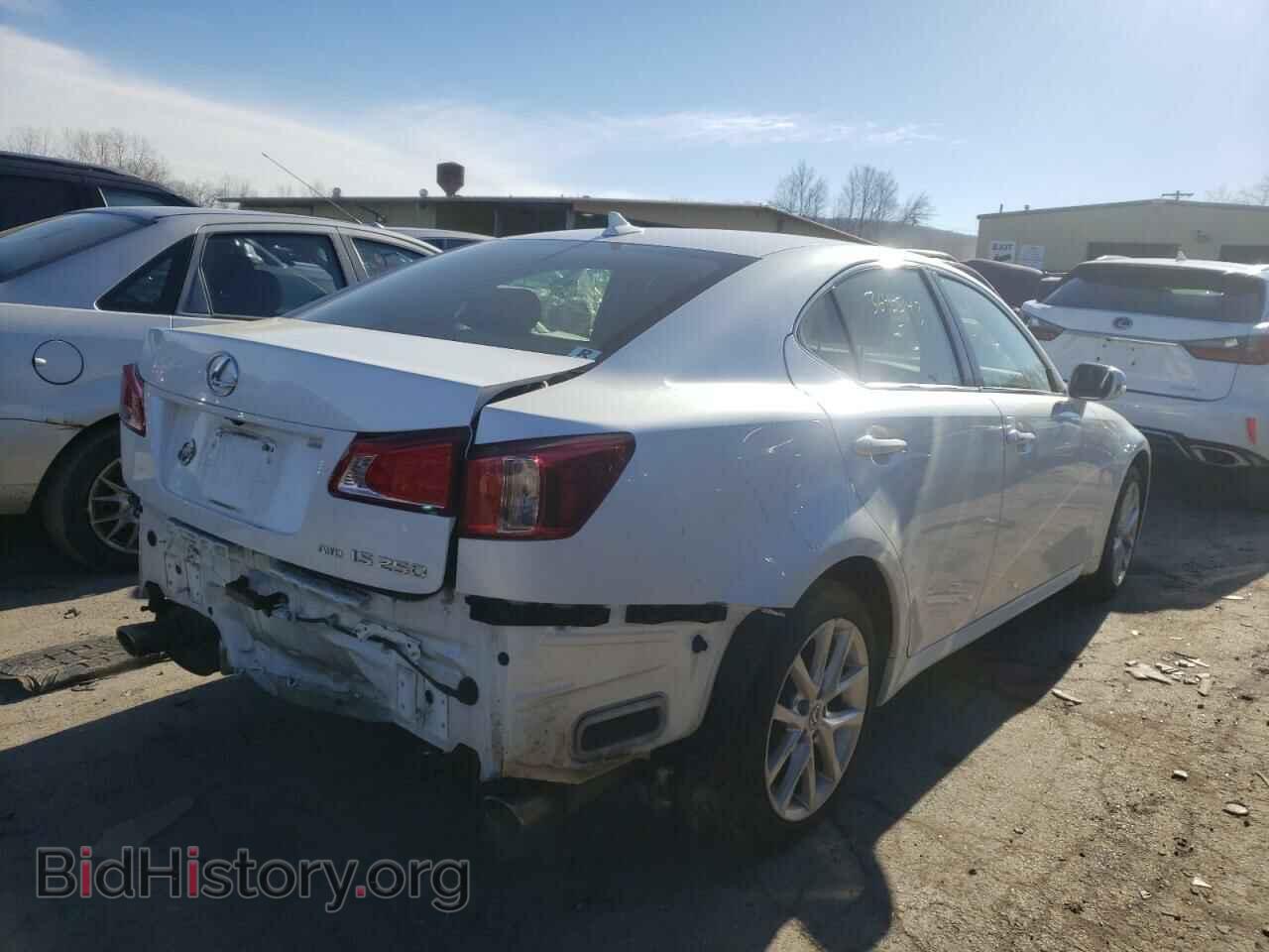 2012 LEXUS IS - VIN: JTHCF5C28C5058904 - Фото 3