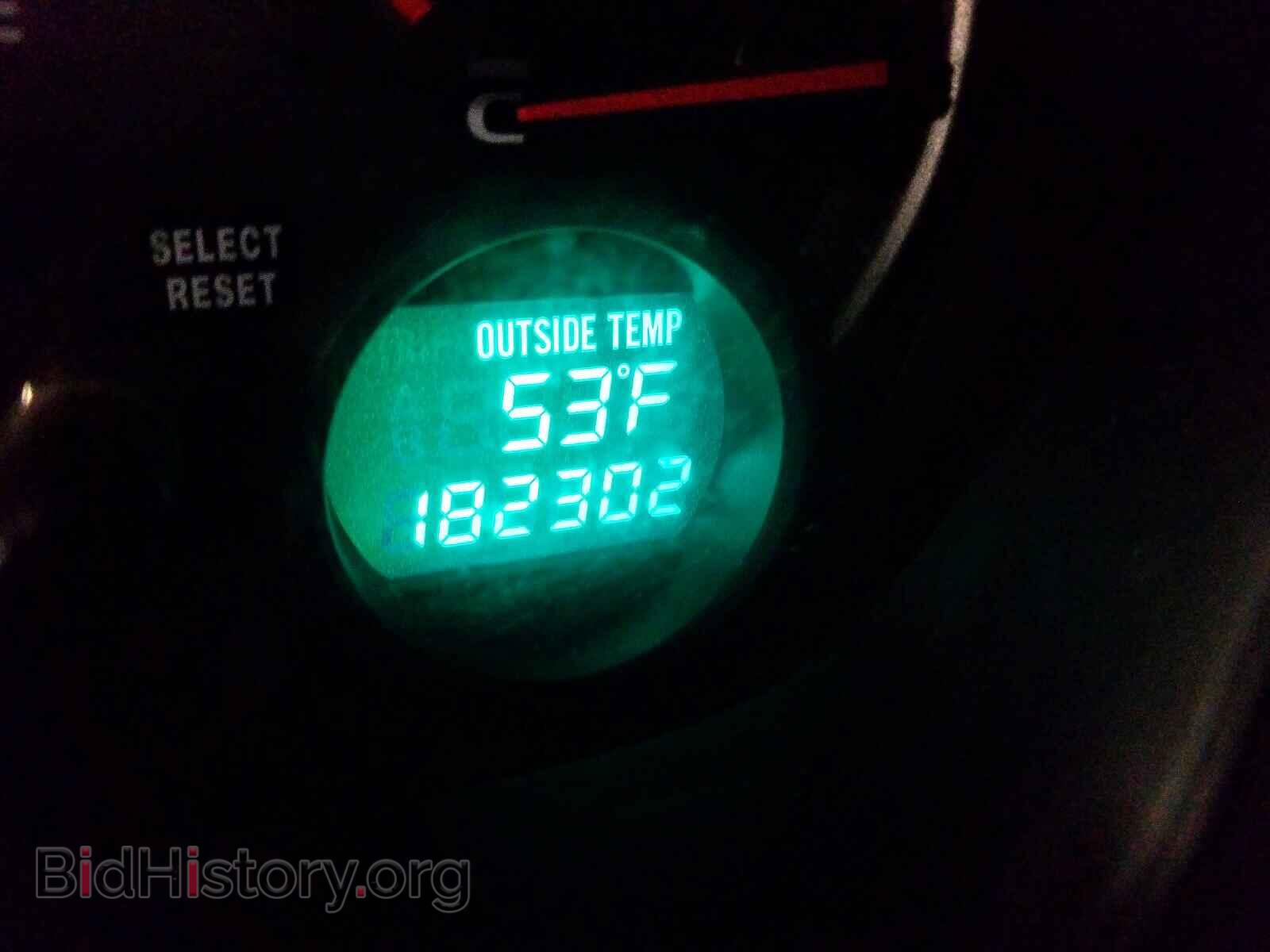 2005 HONDA PILOT - VIN: 5FNYF18585B068160 - Фото 8