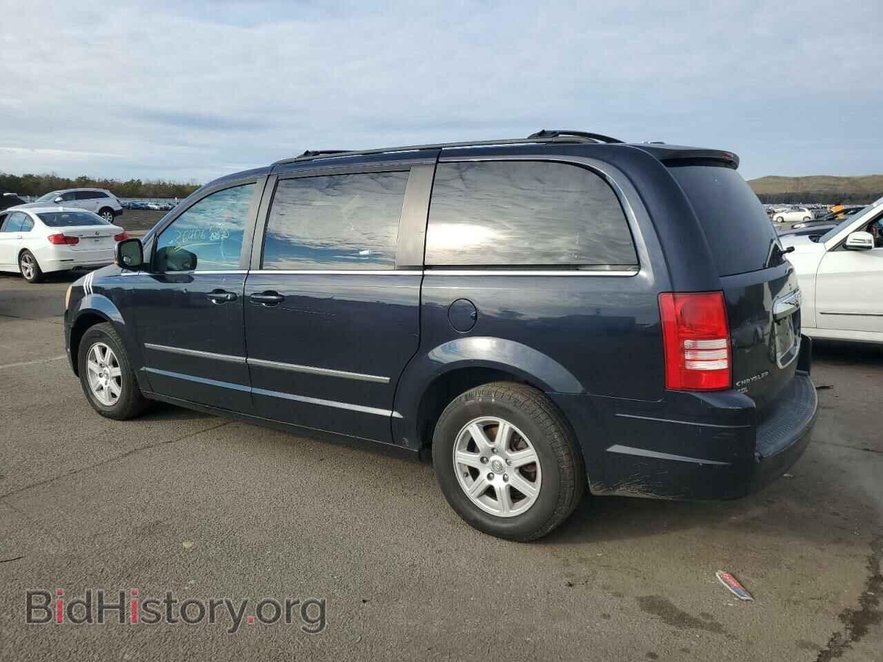 2010 CHRYSLER MINIVAN - VIN: 2A4RR8DXXAR361109 - Фото 2