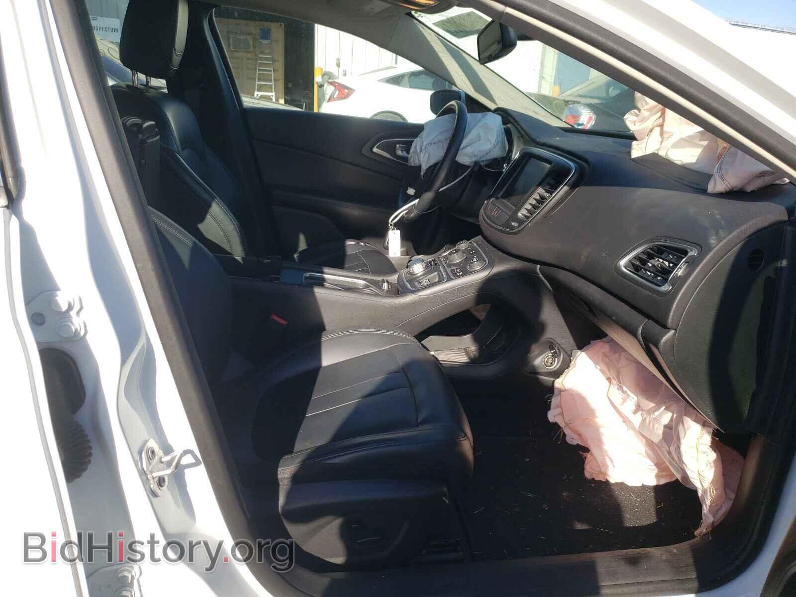 2016 CHRYSLER 200 - VIN: 1C3CCCAB9GN190307 - Фото 5