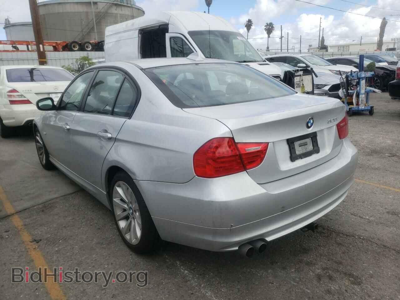 2011 BMW 3 SERIES - VIN: WBAPH5G55BNM71408 - Фото 3
