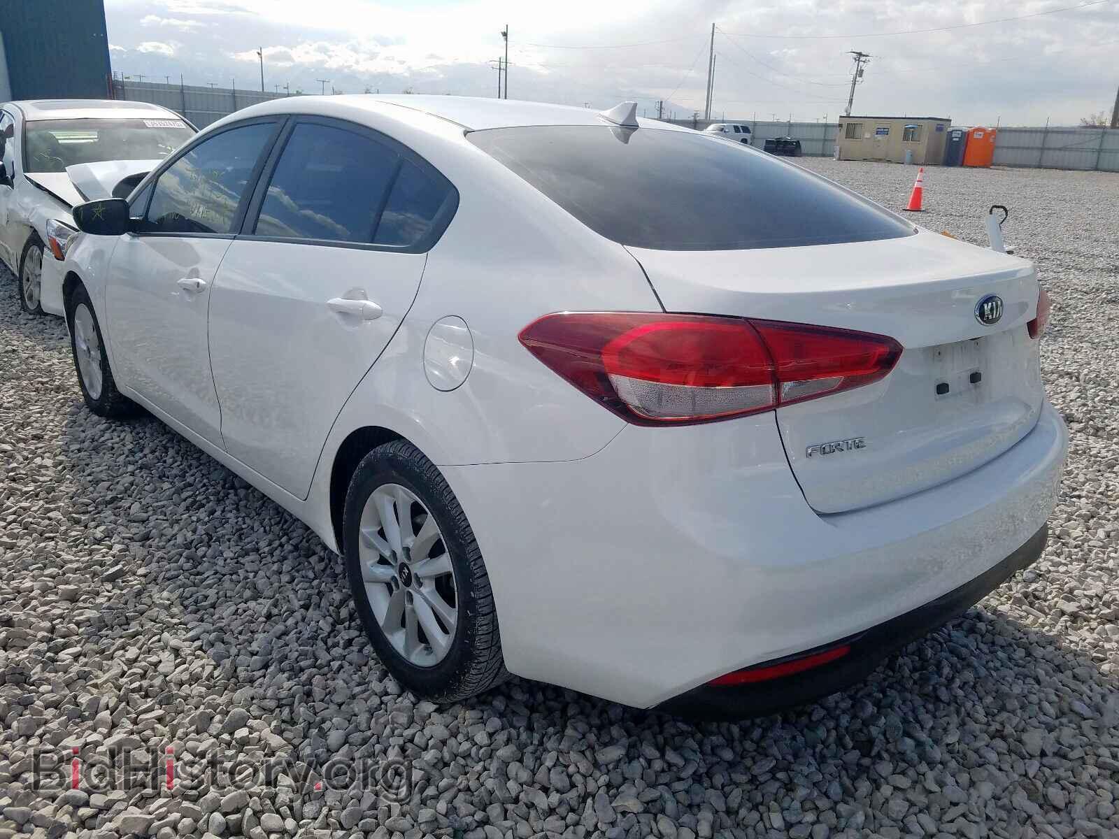 2017 KIA FORTE - VIN: 3KPFL4A76HE153473 - Фото 3