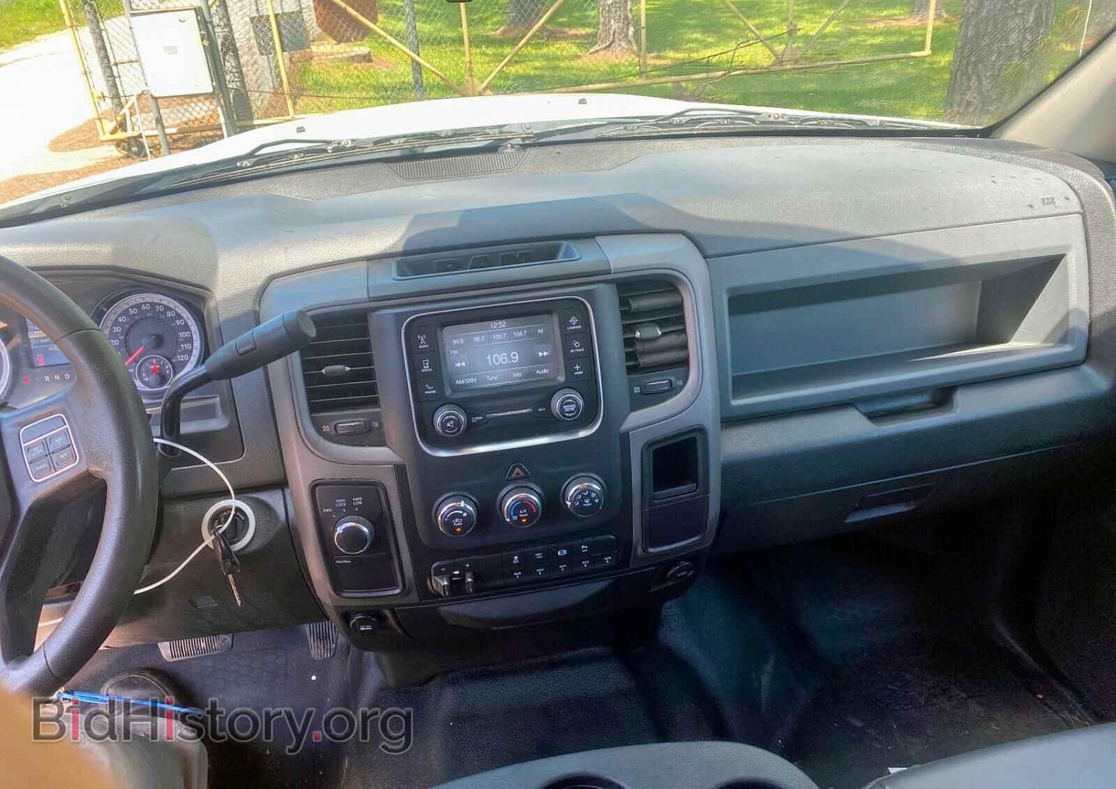 2014 RAM 3500 - VIN: 3C63RRGLXEG197793 - Photo 9