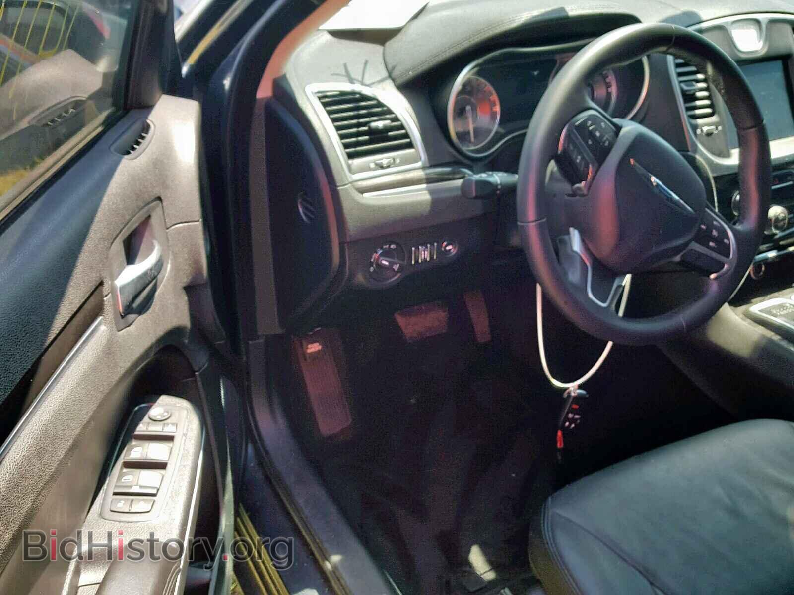 2015 CHRYSLER 300 - VIN: 2C3CCAAG3FH837839 - Фото 9