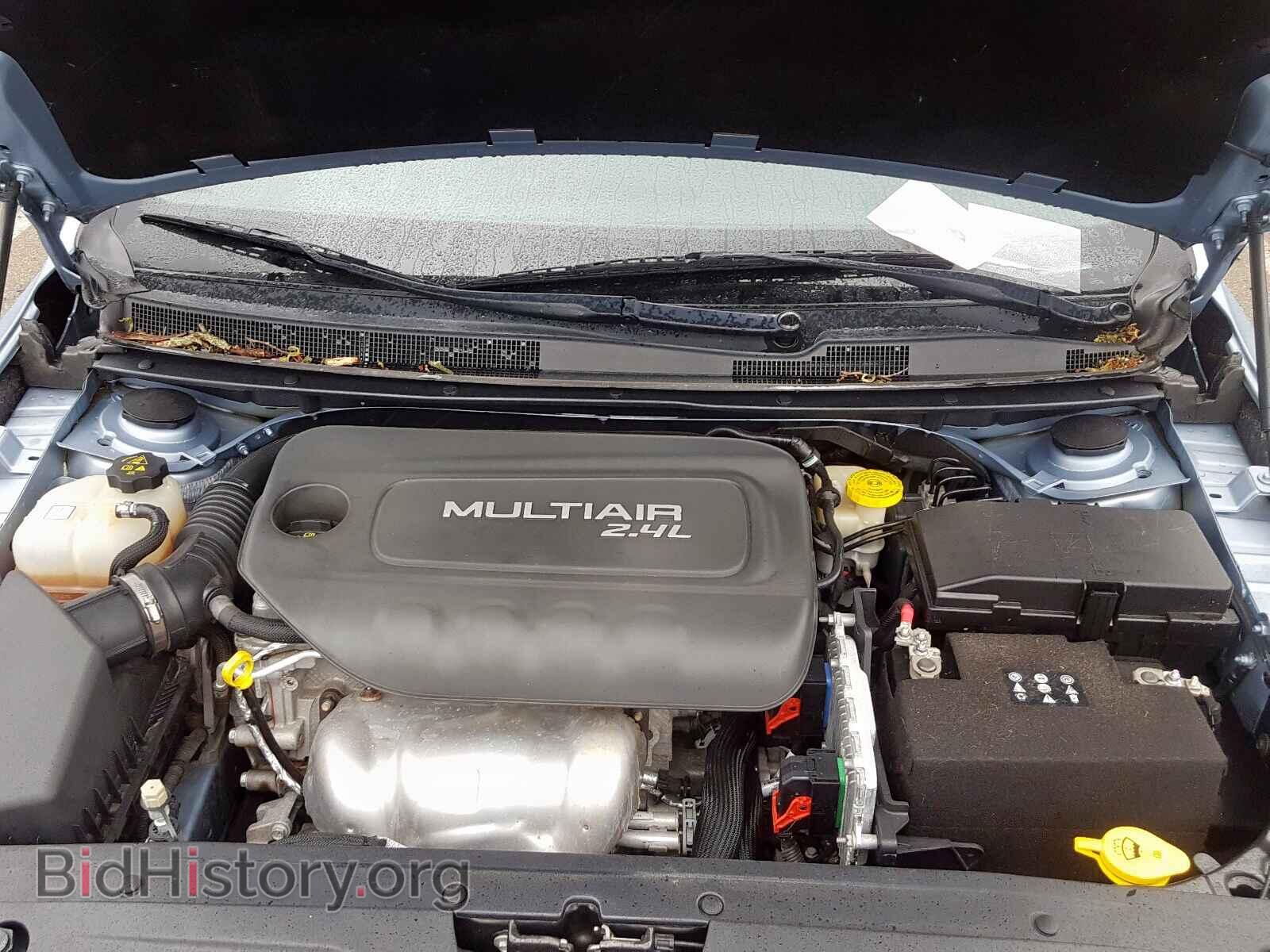 2015 CHRYSLER 200 - VIN: 1C3CCCAB0FN708982 - Photo 7