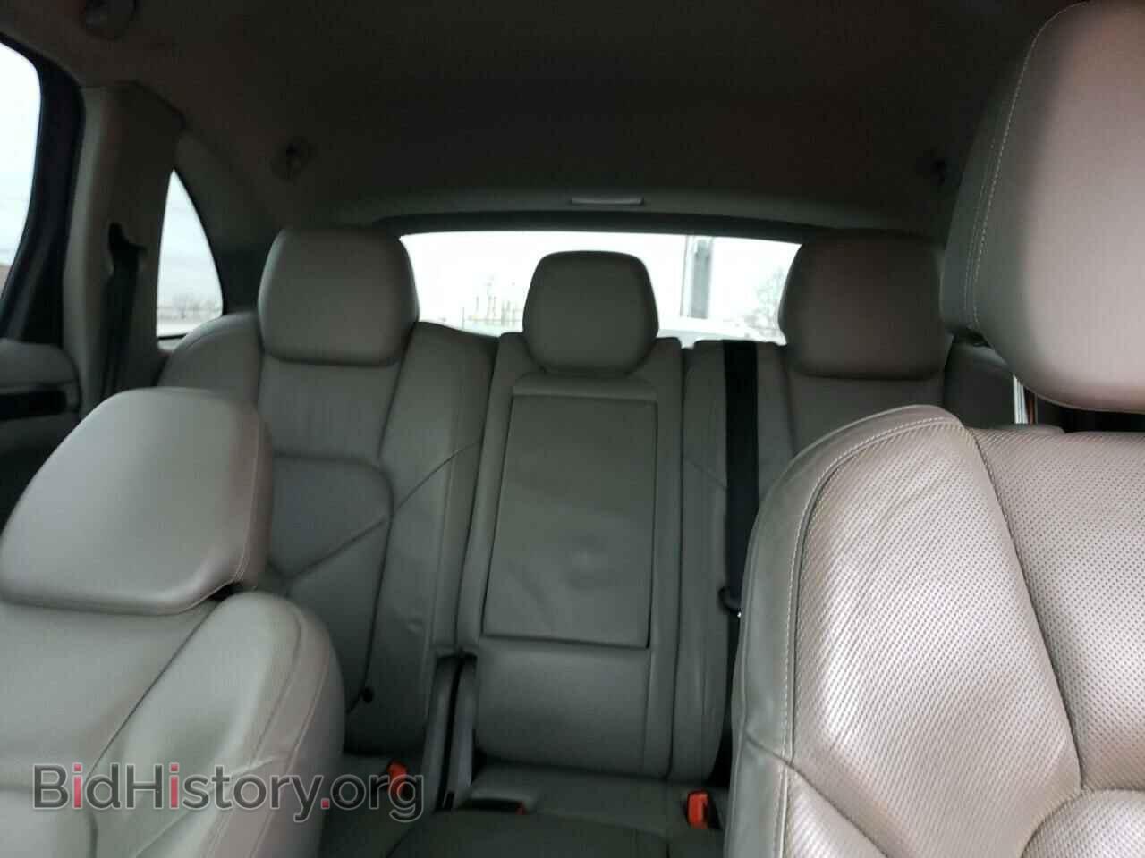 2011 PORSCHE CAYENNE - VIN: WP1AB2A24BLA44030 - Фото 10