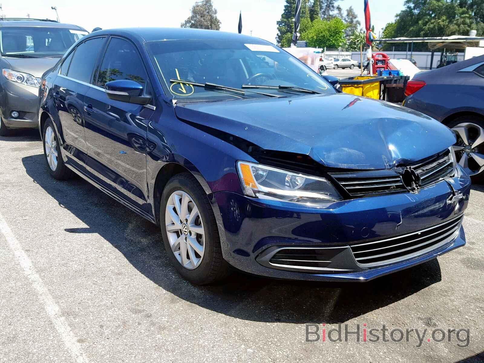 Photo 3VWD17AJXEM233044 - VOLKSWAGEN JETTA 2014