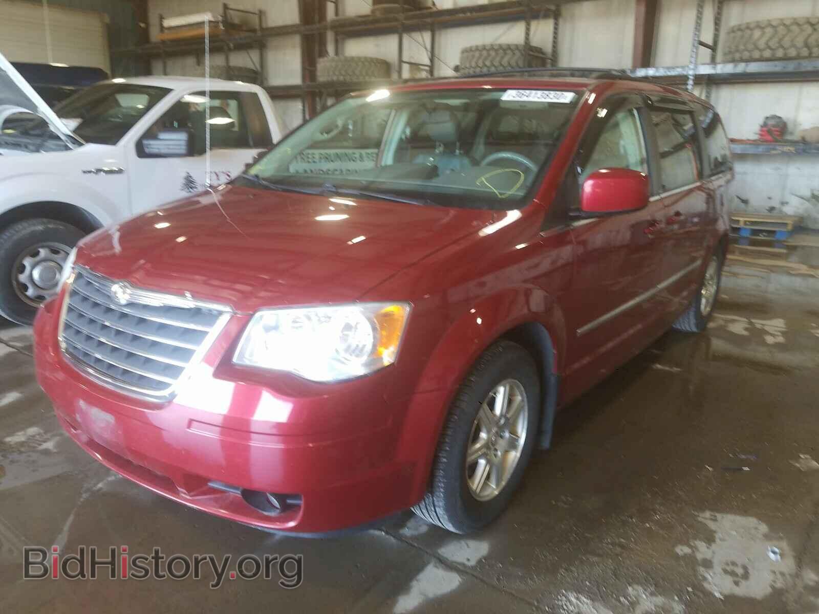 2010 CHRYSLER MINIVAN - VIN: 2A4RR5D1XAR115302 - Фото 2