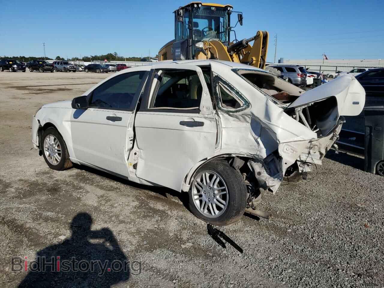 2011 FORD FOCUS - VIN: 1FAHP3FN7BW159879 - Фото 2