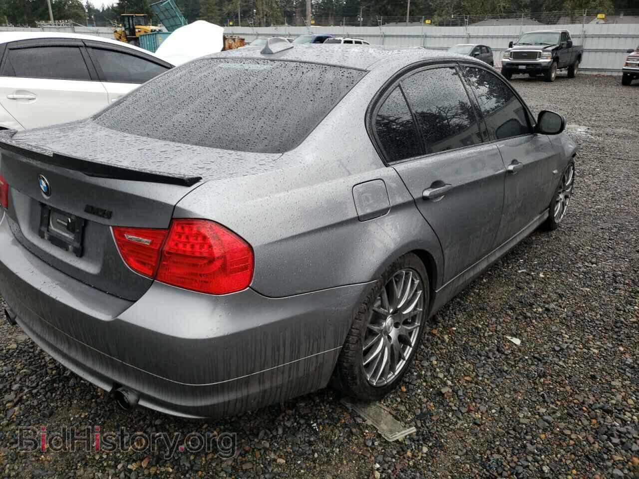 2009 BMW 3 SERIES - VIN: WBAPM73589A365937 - Фото 3
