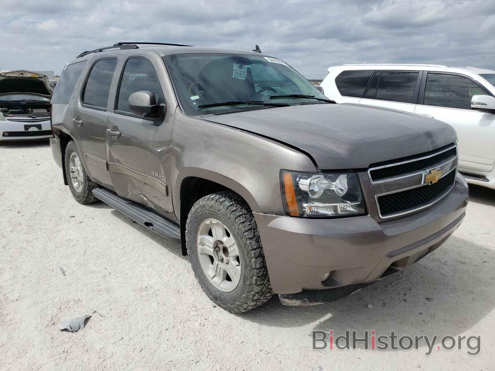 Фотография 1GNSCBE06DR376795 - CHEVROLET TAHOE 2013