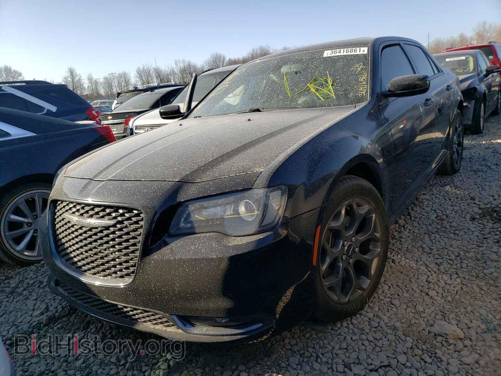 2015 CHRYSLER 300 - VIN: 2C3CCAGGXFH842558 - Фото 2