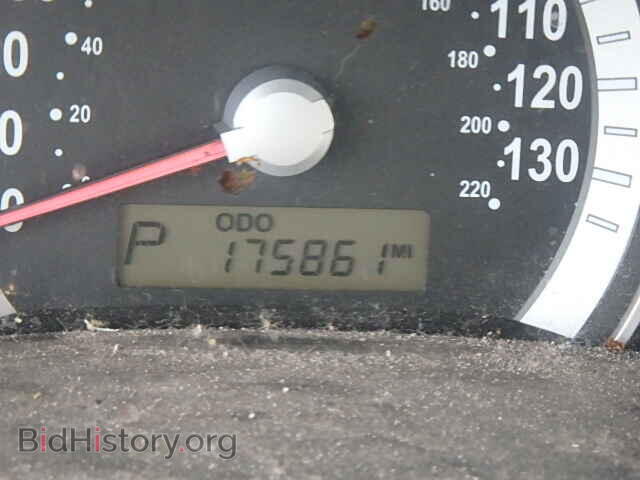 2007 HYUNDAI ENTOURAGE - VIN: KNDMC233176019593 - Фото 8