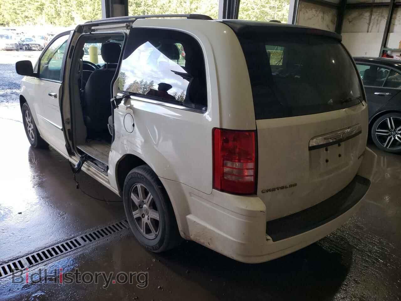 2010 CHRYSLER MINIVAN - VIN: 2A4RR5D13AR266160 - Фото 3
