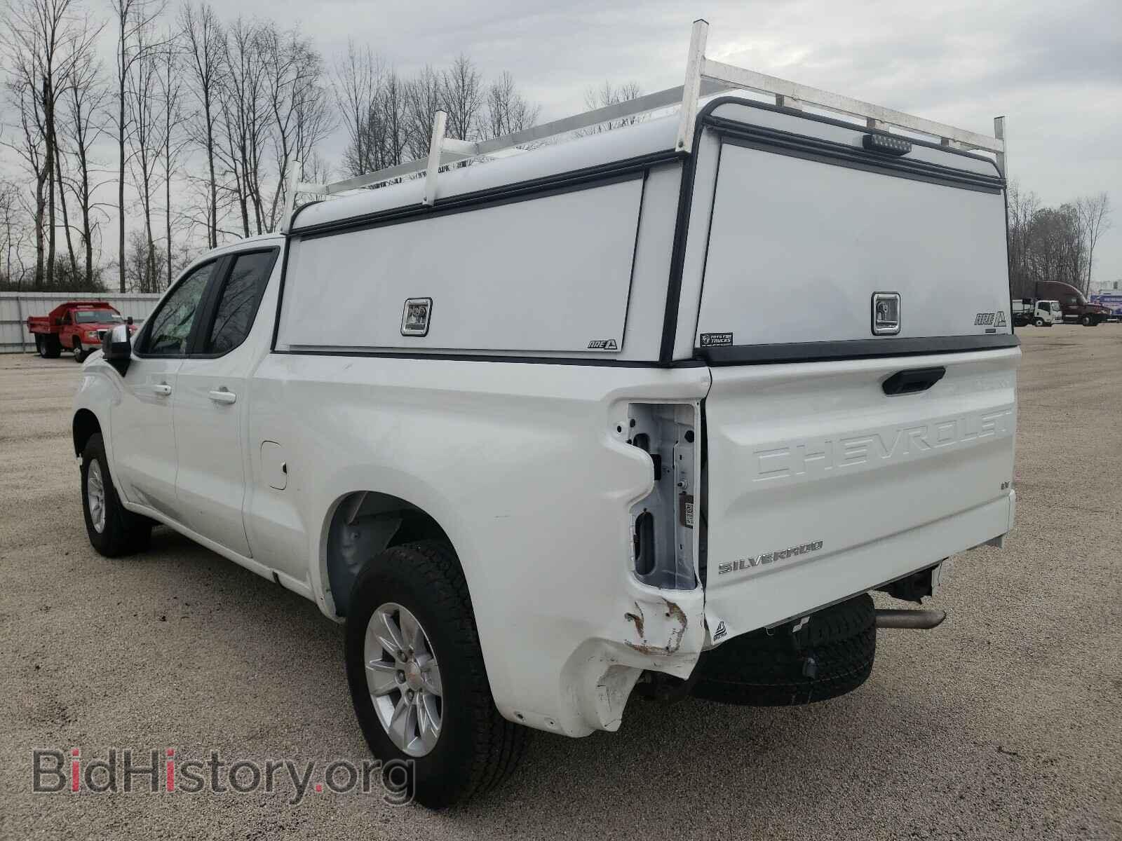 2020 CHEVROLET SILVERADO - VIN: 1GCRWCED0LZ296592 - Фото 3